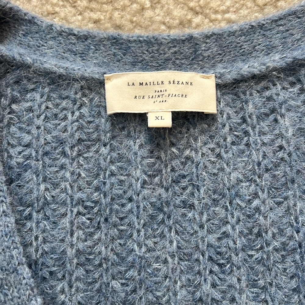 Sezane Blue Cropped V-Neck Button Cardigan - Picture 2 of 7